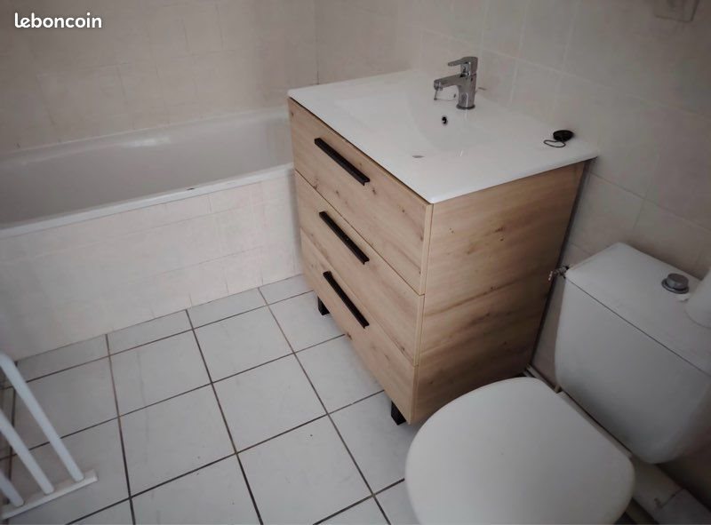 Appartement à louer, 30m², La Couronne