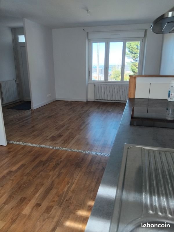 Maison à louer, 100m², Lanvéoc