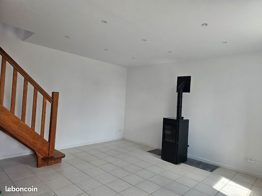 Maison à louer, 60m², Carhaix-Plouguer