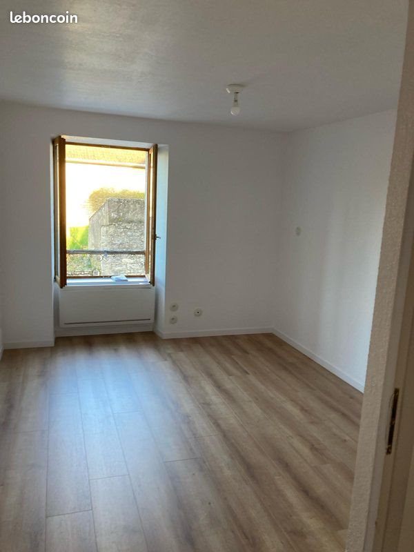 Appartement à louer, 25m², Dole