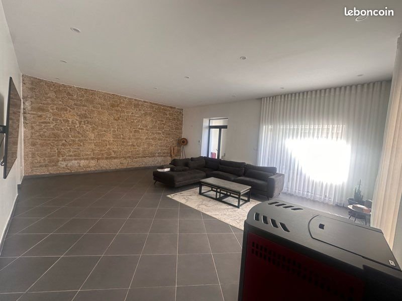 Maison à vendre, 212m², Oyonnax