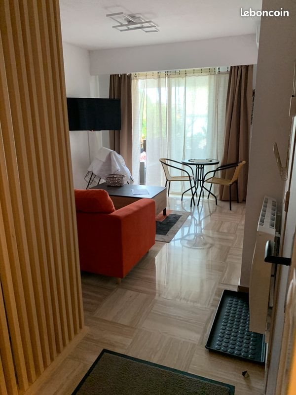Appartement à louer, 29m², Saint-Laurent-du-Var