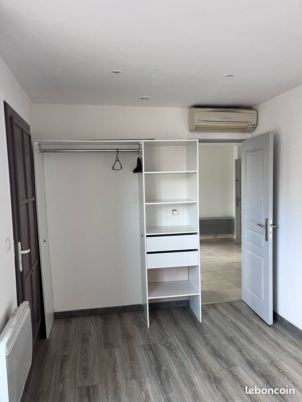 Appartement à louer, 46m², Champlan