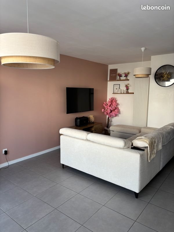 Maison à vendre, 101m², Bonson
