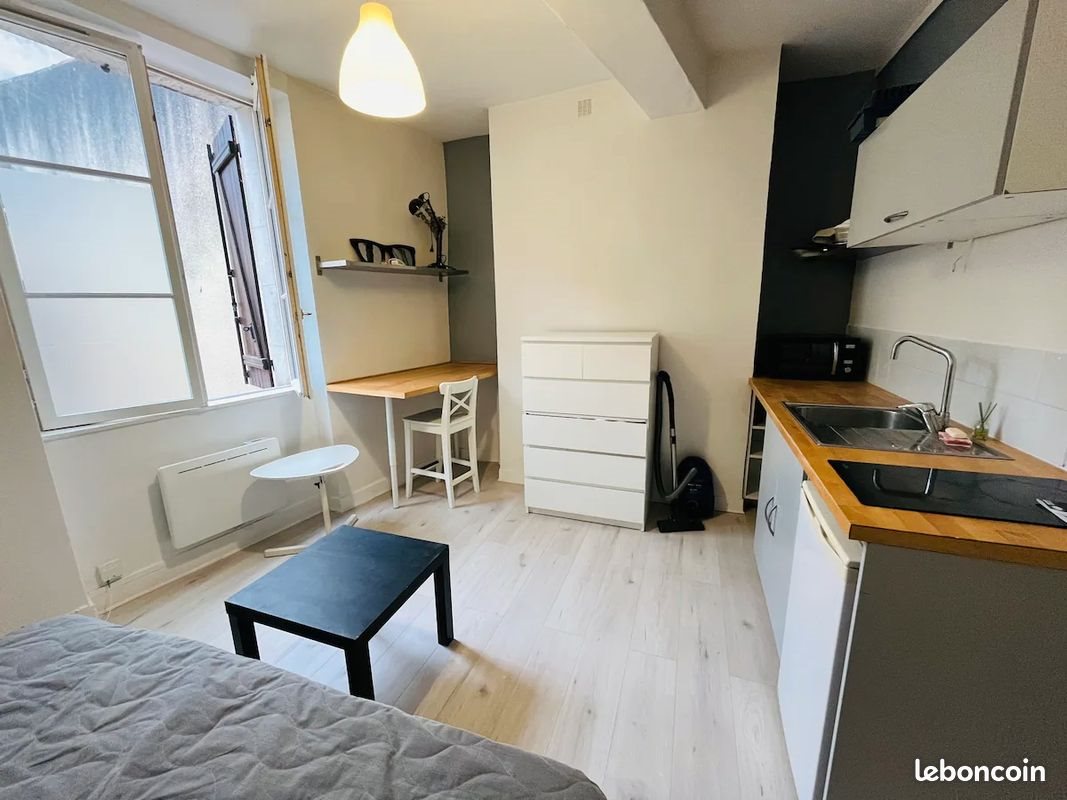 Appartement à louer, 19m², Orléans