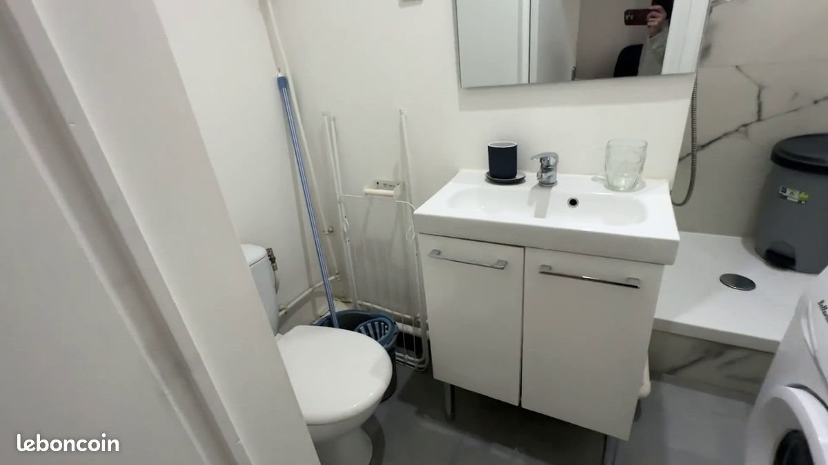 Appartement à louer, 15m², Paris 17ème