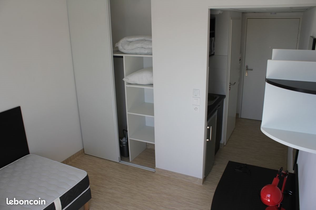 Appartement à louer, 17m², Avignon