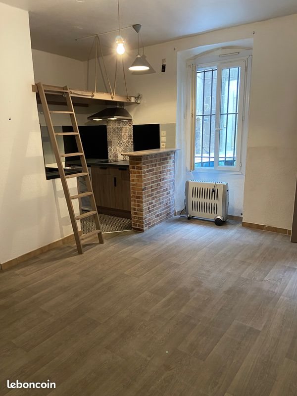 Appartement à louer, 22m², Arles