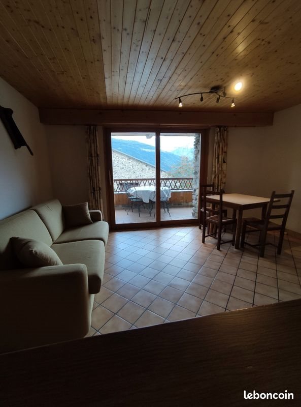 Appartement à louer, 42m², Les Chapelles
