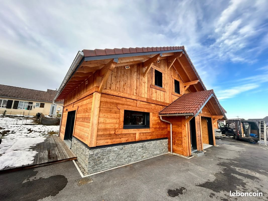 Maison à louer, 108m², Métabief