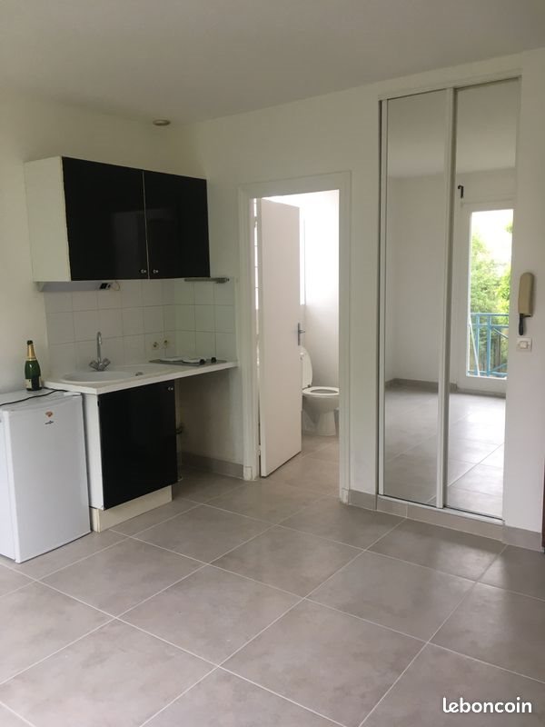 Appartement à louer, 17m², Noisy-le-Roi