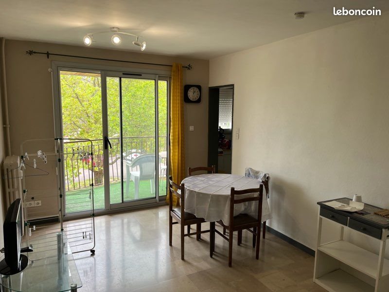 Appartement à louer, 26m², Autun