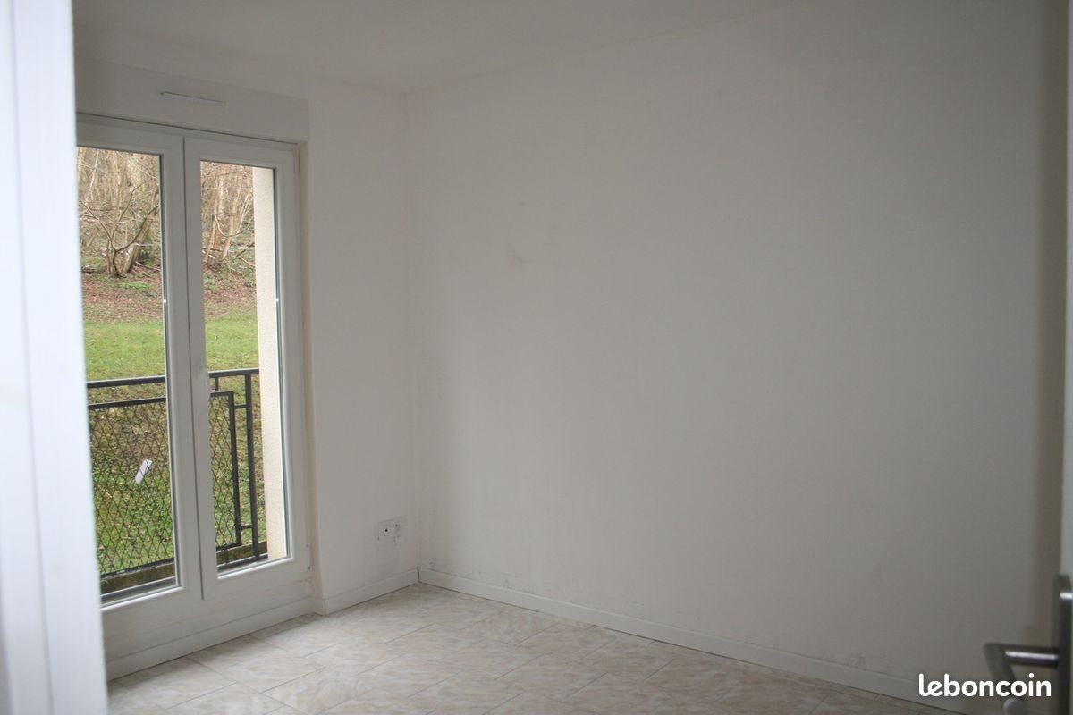 Appartement à louer, 68m², Revin