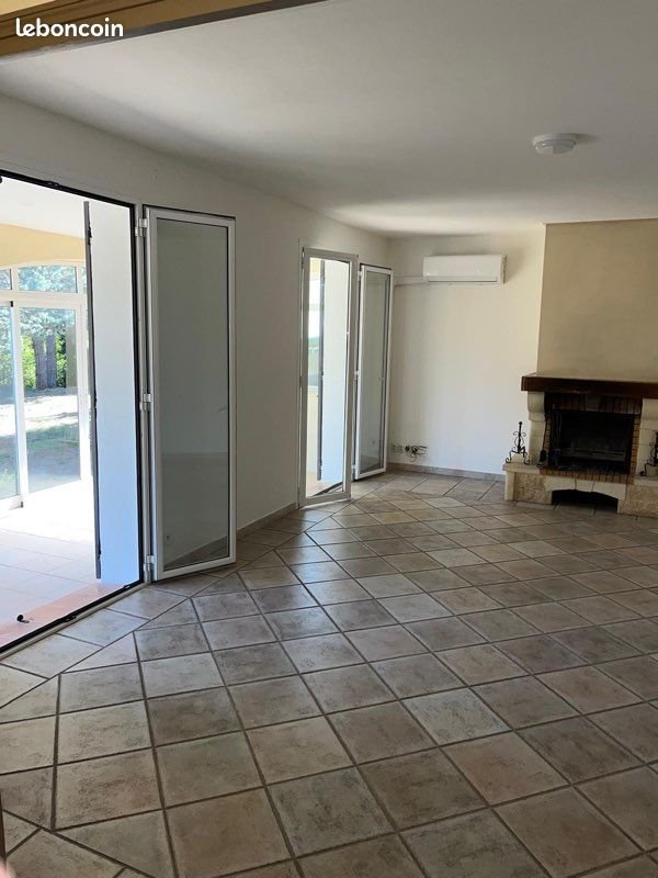 Maison à louer, 120m², Roquevaire