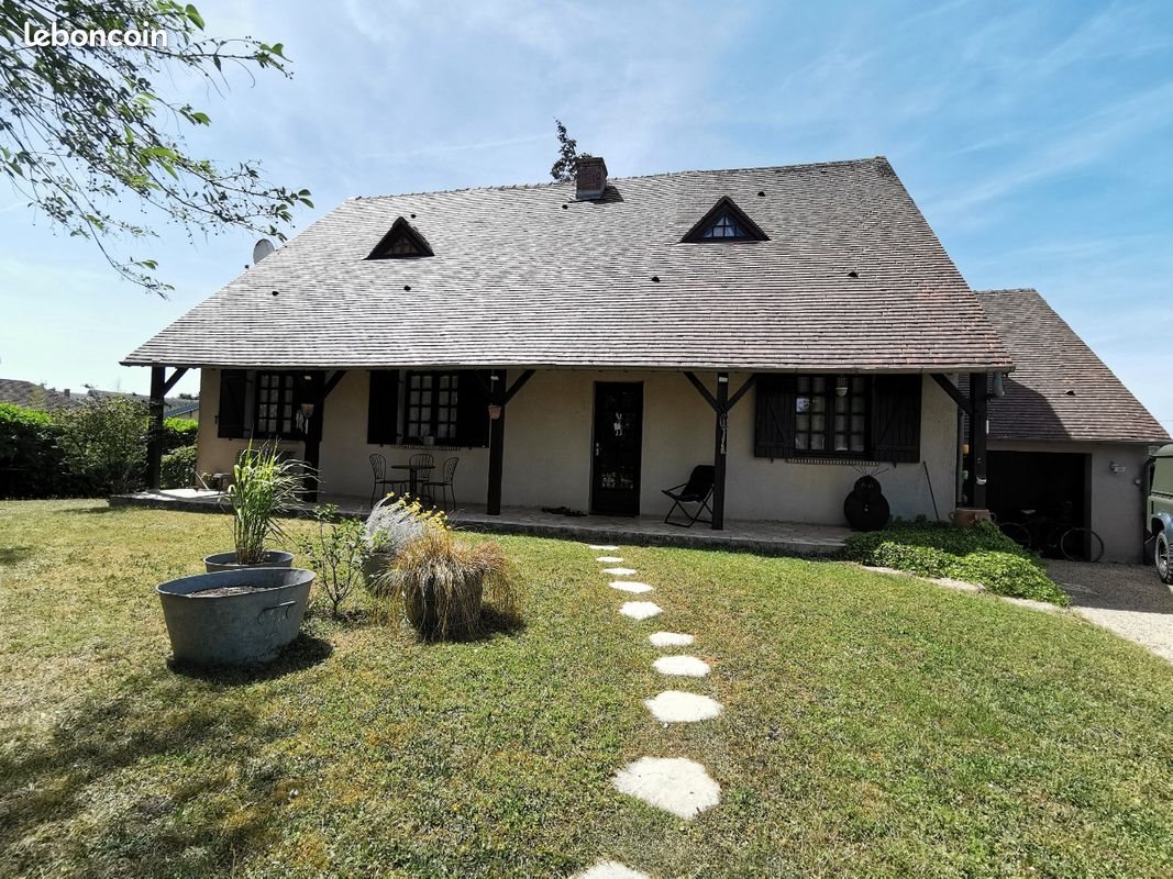 Maison à vendre, 162m², Saint-Caprais