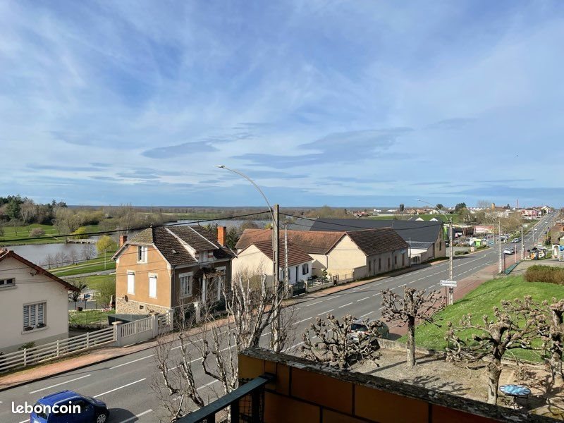 Appartement à louer, 70m², Bourbon-Lancy
