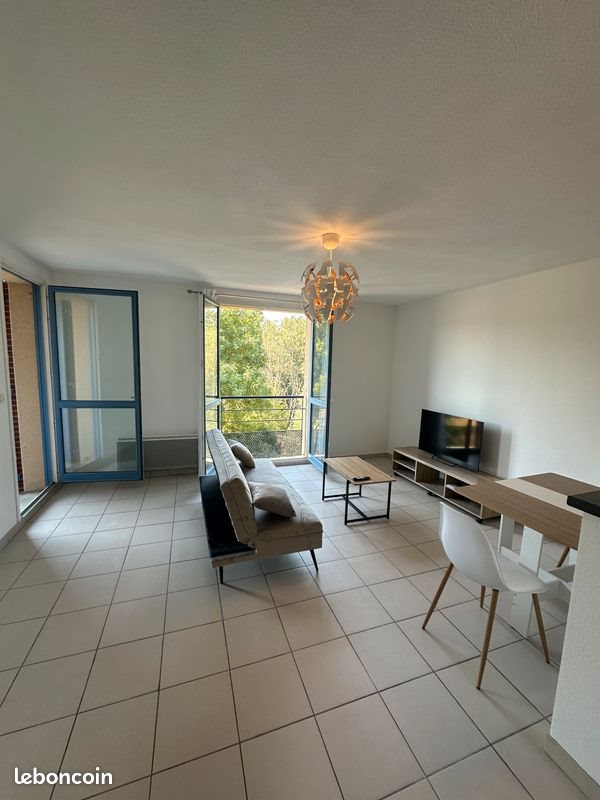 Appartement à louer, 42m², Nailloux