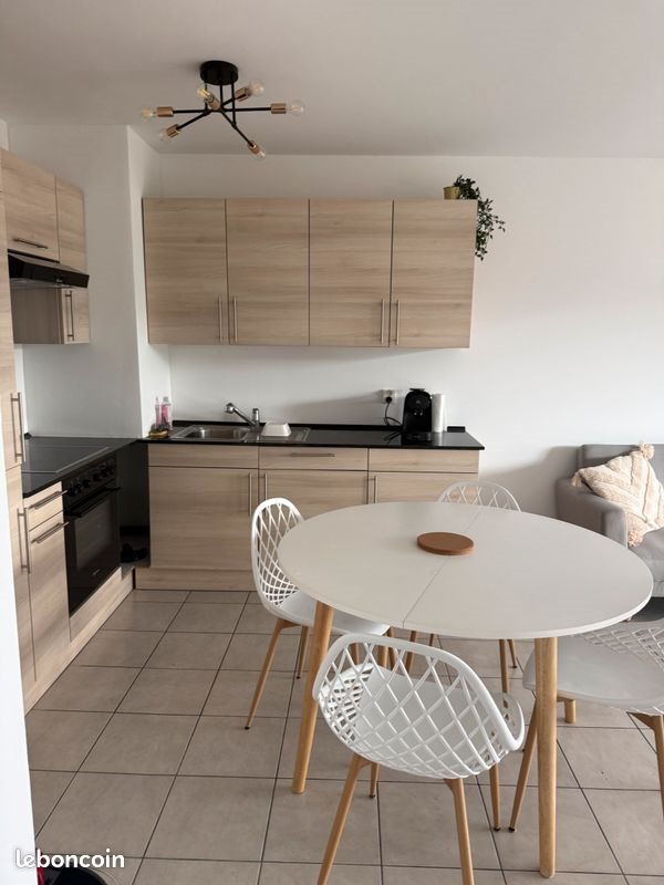 Appartement à louer, 44m², Saint-Genis-Pouilly