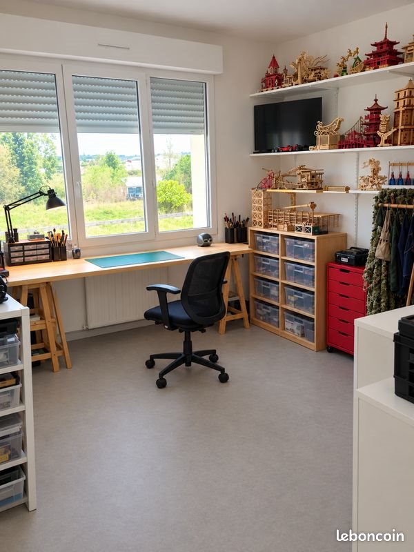 Appartement à louer, 62m², Descartes