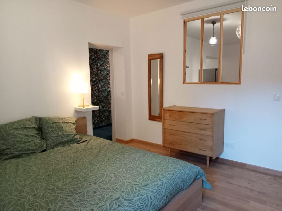 Appartement à louer, 57m², Lyas