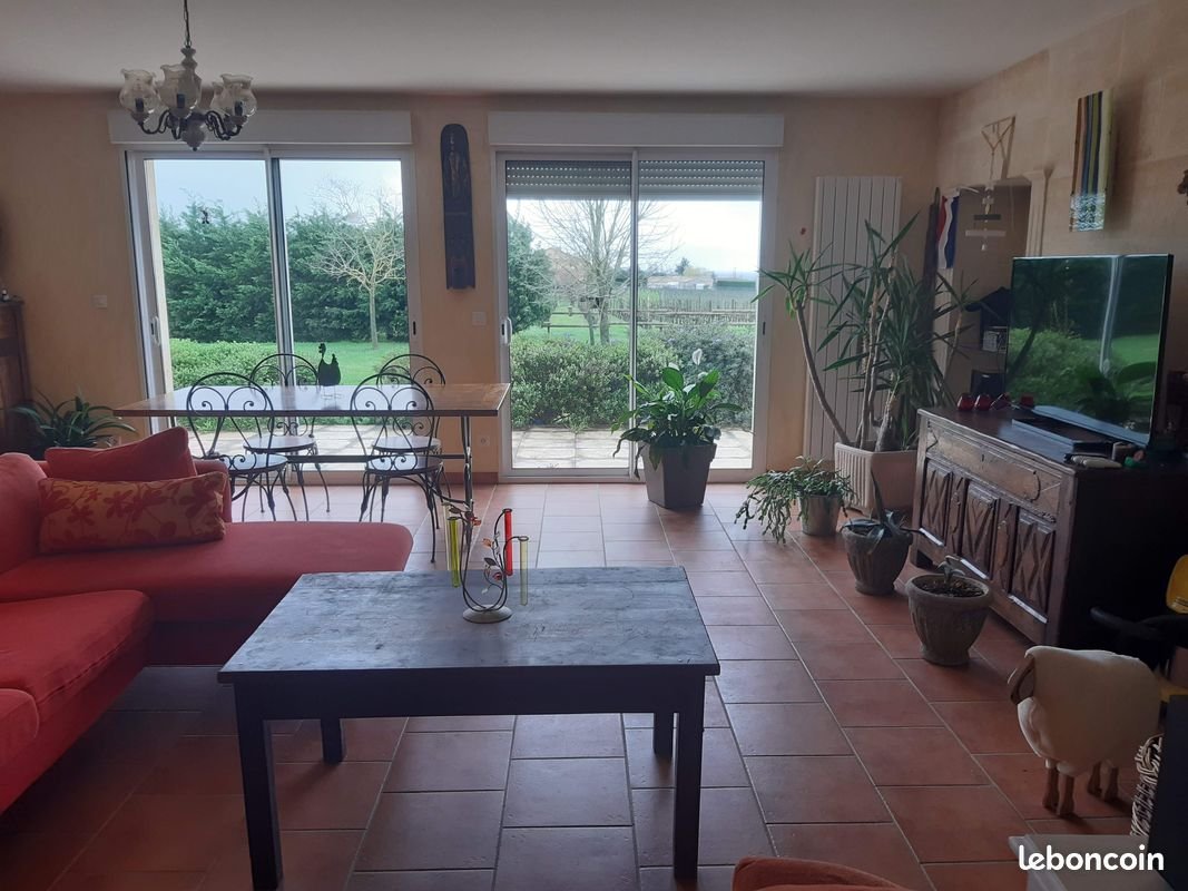 Maison à louer, 160m², Saint-Ciers-sur-Gironde