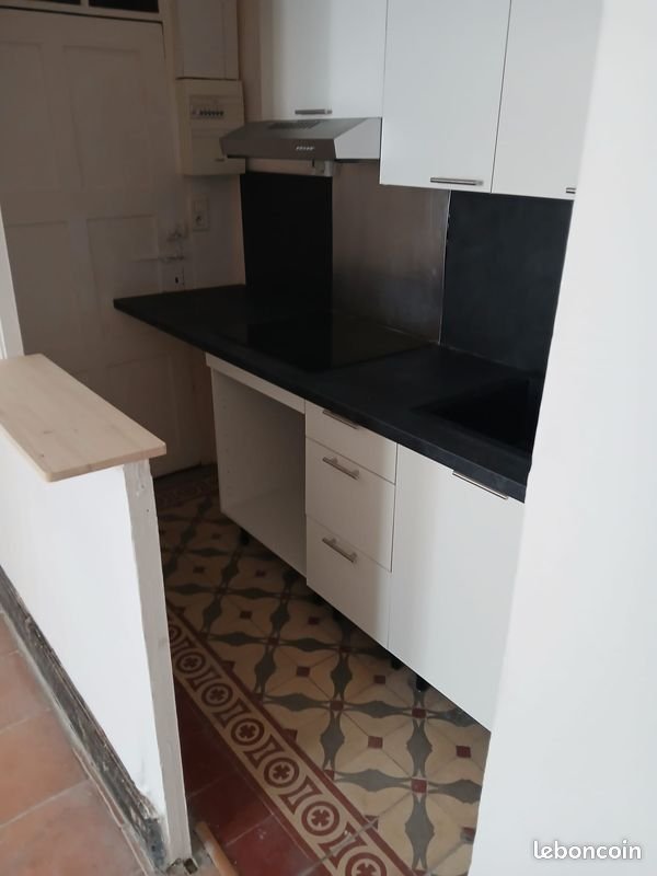 Appartement à louer, 22m², Saint-Hippolyte-du-Fort