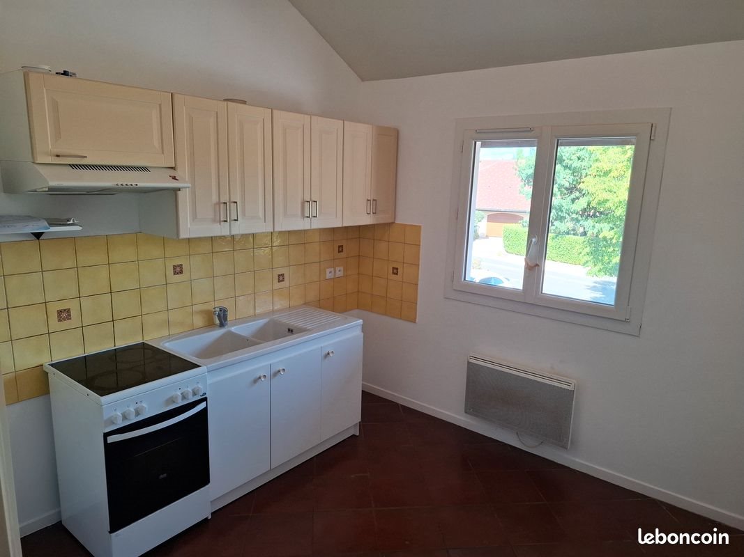 Appartement à louer, 50m², Ornex