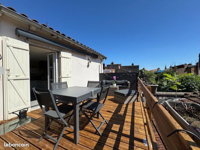 Appartement à vendre, 143m², Mâcon