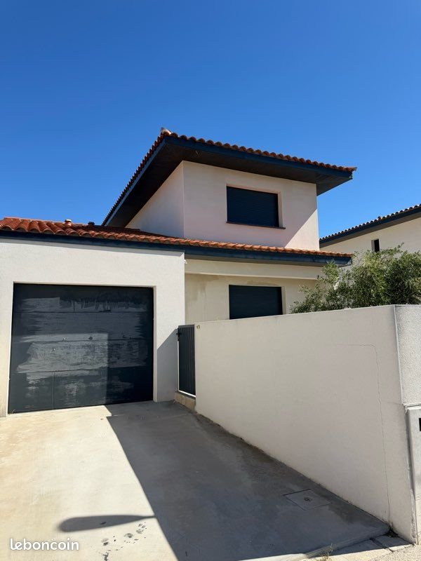 Maison à louer, 110m², Ponteilla