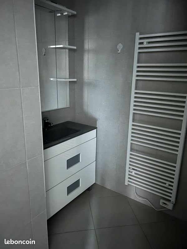 Appartement à louer, 48m², Saint-Quentin
