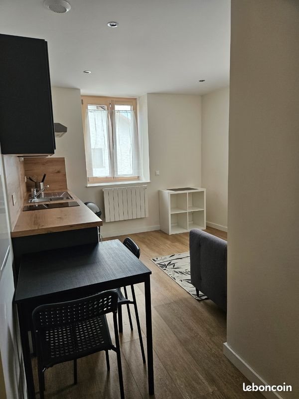 Appartement à louer, 27m², Pontarlier