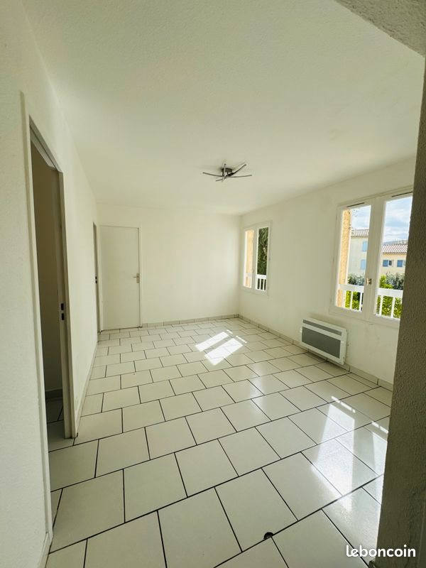 Appartement à louer, 66m², Cogolin