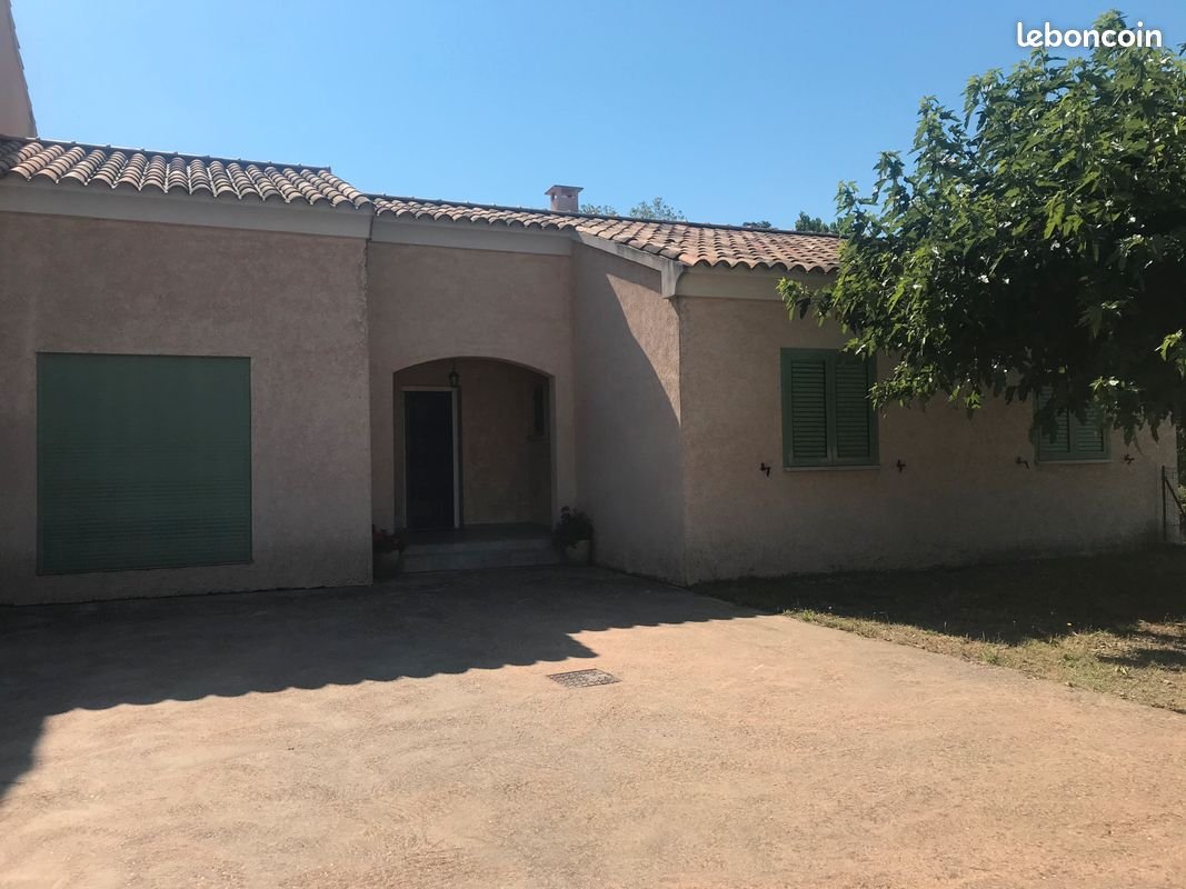 Maison à louer, 100m², Oletta