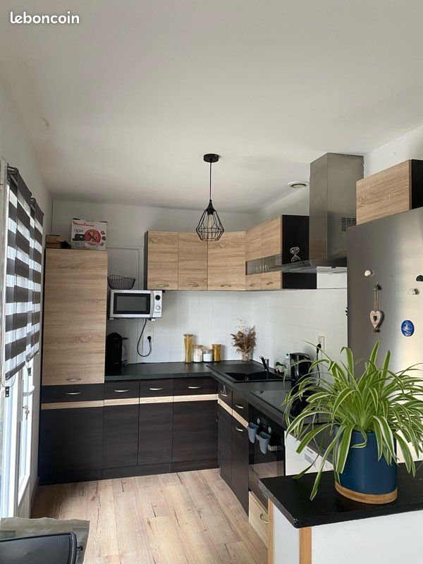 Maison à louer, 70m², Lussac-les-Châteaux