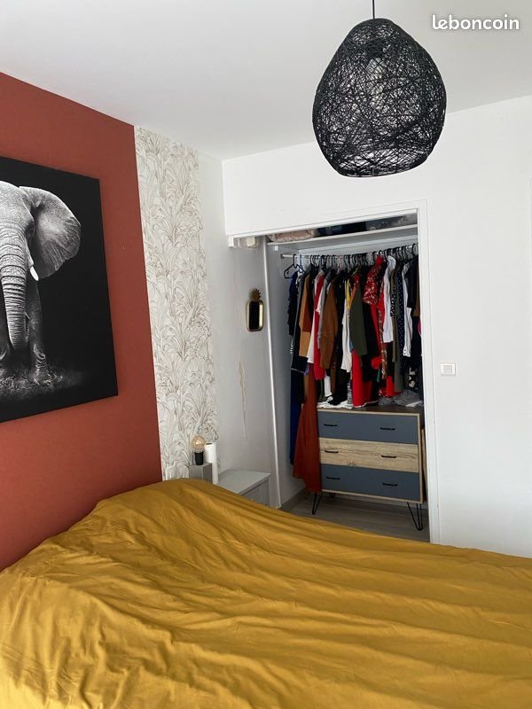 Maison à louer, 70m², Lussac-les-Châteaux