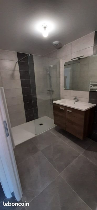 Appartement à louer, 103m², Saint-Avre