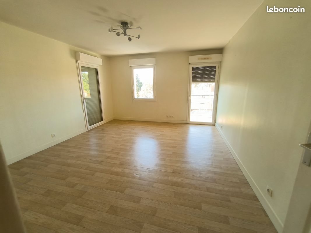Appartement à louer, 75m², Louviers