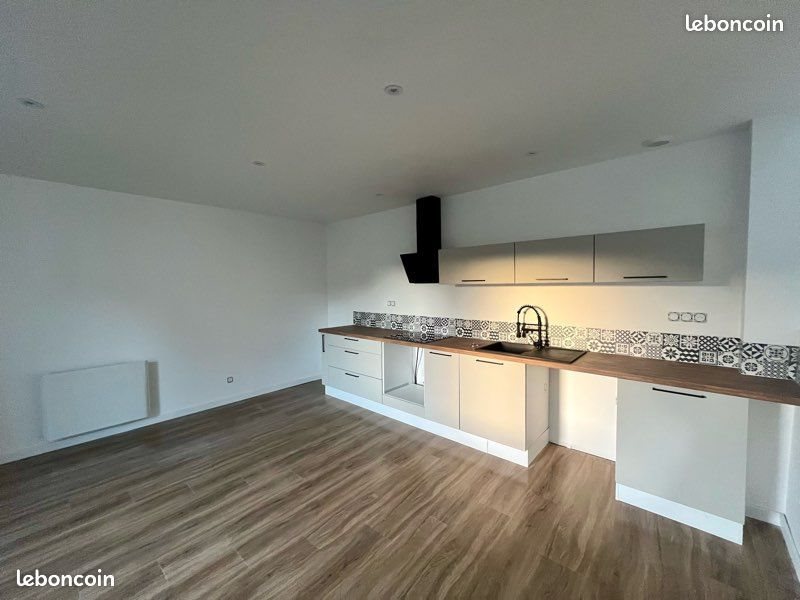 Appartement à louer, 50m², Belle-Isle-en-Terre
