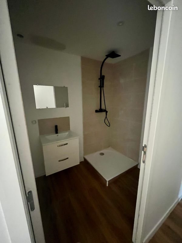Appartement à louer, 50m², Belle-Isle-en-Terre