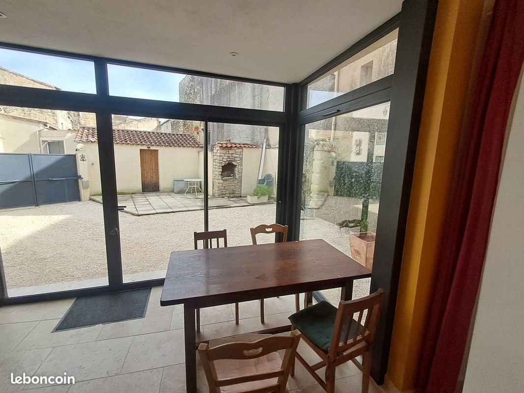 Maison à louer, 115m², Bernis