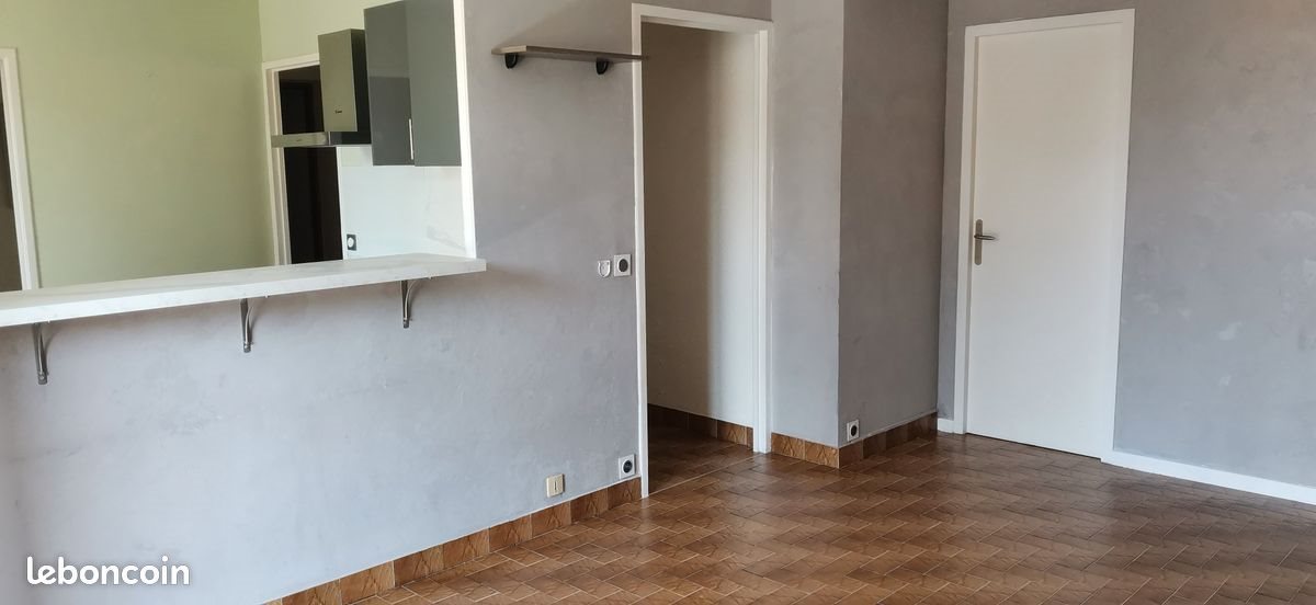 Appartement à louer, 65m², L'Escale
