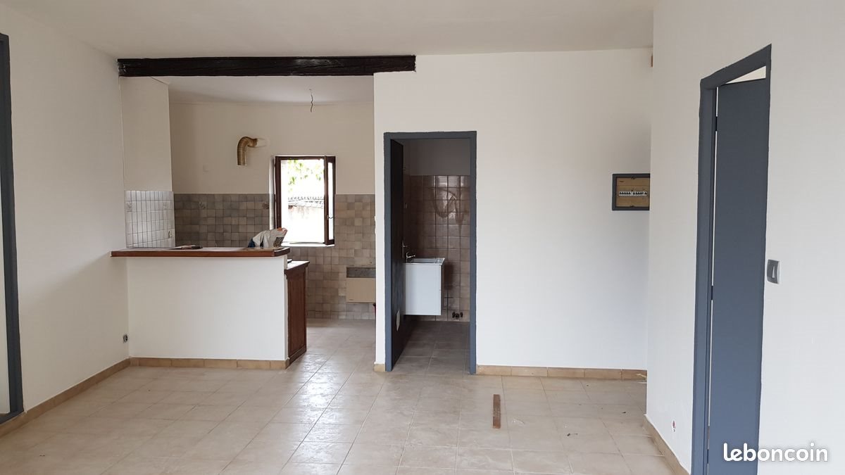 Appartement à louer, 51m², Laroque-d'Olmes