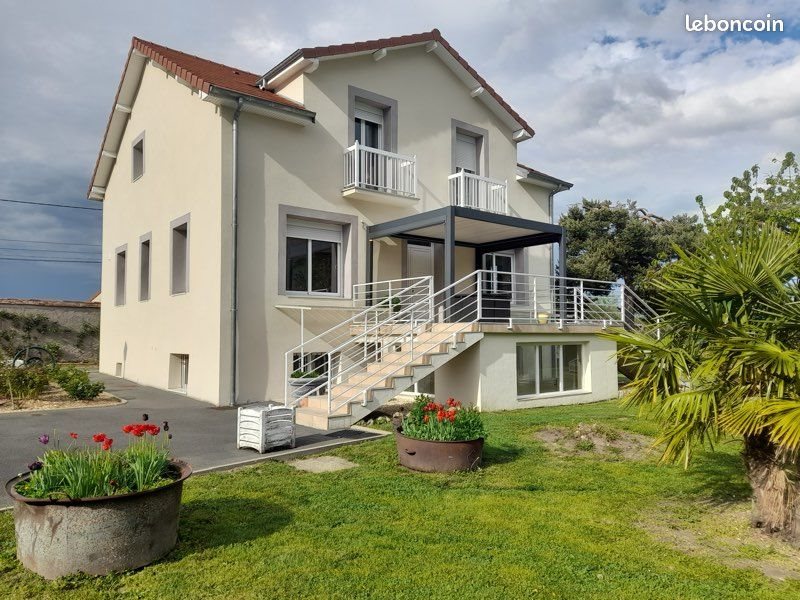 Maison à vendre, 220m², Serbannes