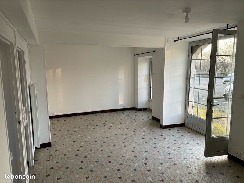 Maison à louer, 80m², Valence-en-Poitou