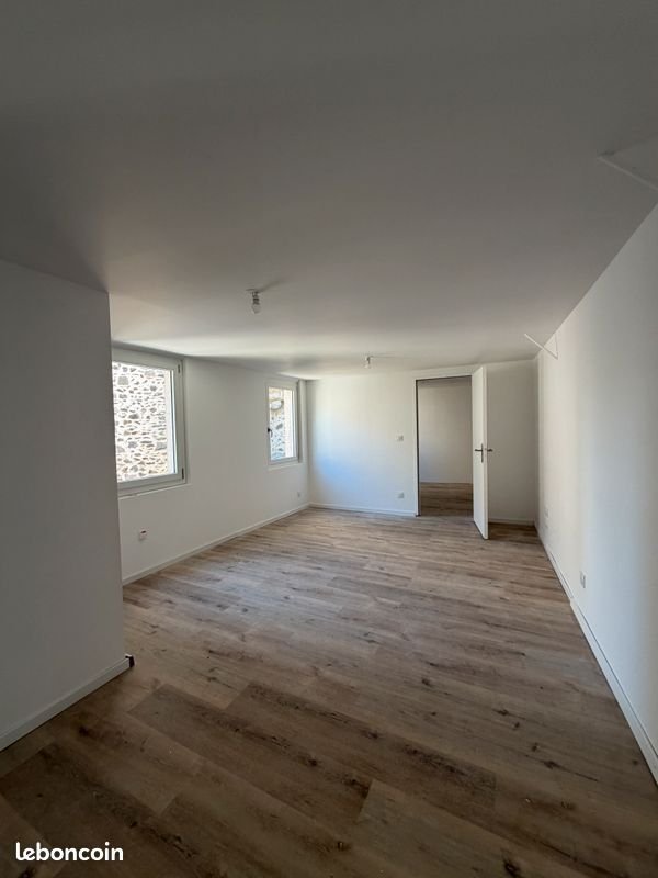 Appartement à louer, 45m², Ernée