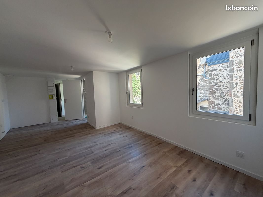Appartement à louer, 45m², Ernée