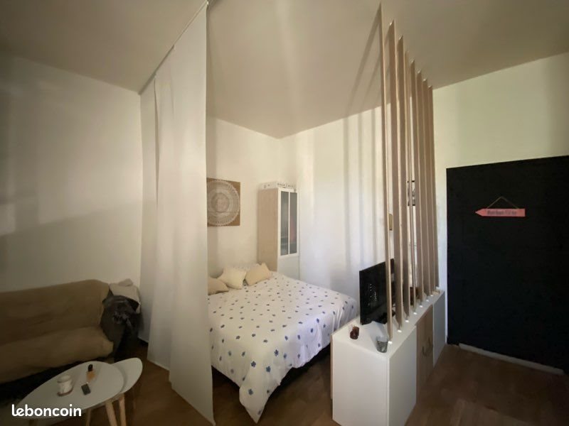Appartement à louer, 25m², Uzès