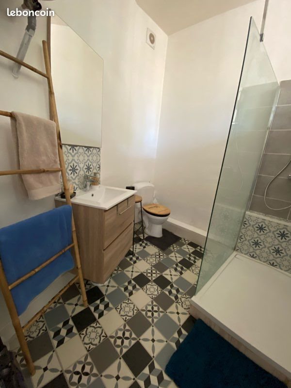 Appartement à louer, 25m², Uzès