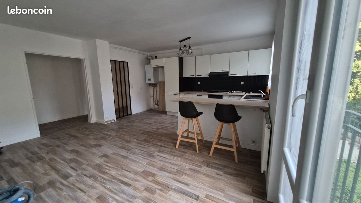 Appartement à louer, 53m², Saint-Maurice