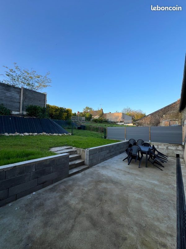 Maison à louer, 70m², Guillac